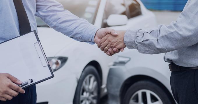 Digital insurance platforms use AI for claims, policy management, and fast, secure customer service