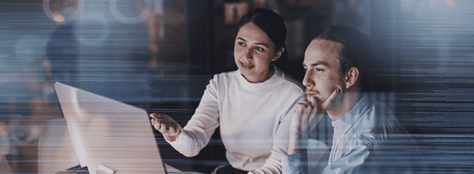 IT consultants strategizing digital transformation and data-driven decision-making for complex projects
